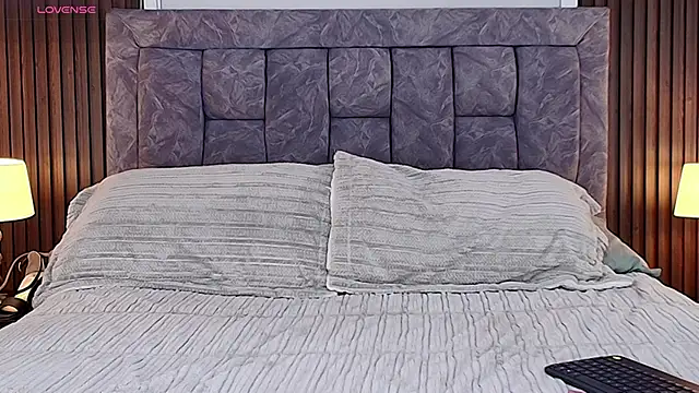 MeganCrow online show from 04.06.26