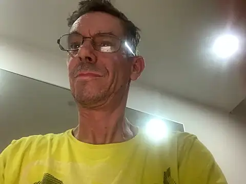 Kenhornu online show from 02.21.26