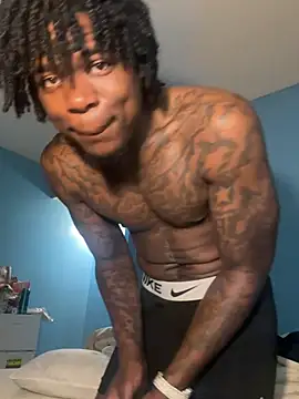 Snapshot of squirmxx10 chatting on 02.26.25 squirmxx10 online show from 02.26.25