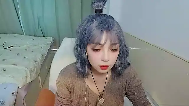 Snapshot of Song_99 chatting on 10.08.25 Song 99 online show from 10.08.25
