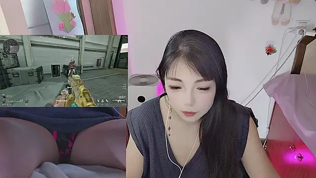 Snapshot of Song_99 chatting on 03.30.26 Song 99 online show from 03.30.26