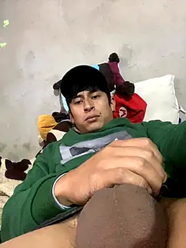 Snapshot of jessmatachuse chatting on 11.11.25 jessmatachuse online show from 11.11.25