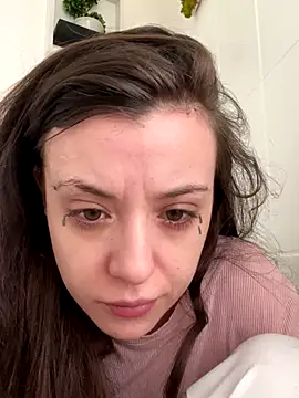 bunnythetailor online show from 11.23.25