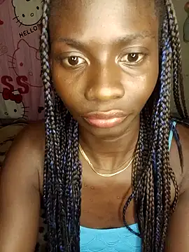 Snapshot of emily2000 chatting on 02.10.25 emily2000 online show from 02.10.25