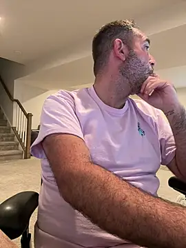 Snapshot of harrychest chatting on 06.29.26 harrychest online show from 06.29.26