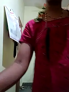 Snapshot of TeluguammayiMahi chatting on 03.07.26 TeluguammayiMahi online show from 03.07.26