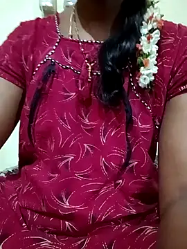 Snapshot of TeluguammayiMahi chatting on 04.07.26 TeluguammayiMahi online show from 04.07.26