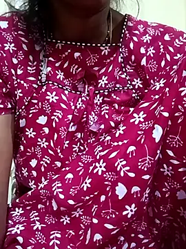 Snapshot of TeluguammayiMahi chatting on 04.13.26 TeluguammayiMahi online show from 04.13.26