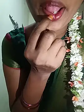 Snapshot of TeluguammayiMahi chatting on 06.06.26 TeluguammayiMahi online show from 06.06.26