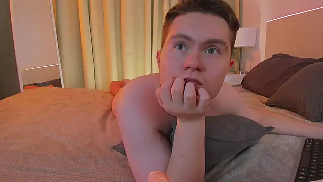 Asacura Yo online show from 01.28.25