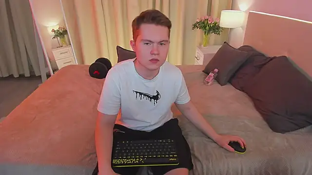 Asacura Yo online show from 01.29.25