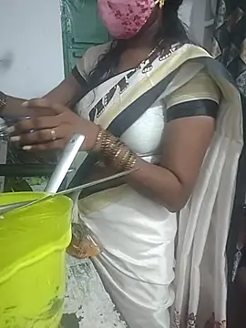 Snapshot of sweety006telugu chatting on 07.18.26 sweety006telugu online show from 07.18.26