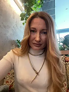 Snapshot of Sweet_Pussy2024 chatting on 02.02.25 Sweet Pussy2024 online show from 02.02.25