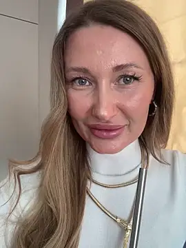 Snapshot of Sweet_Pussy2024 chatting on 02.02.25 Sweet Pussy2024 online show from 02.02.25