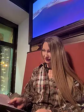 Snapshot of Sweet_Pussy2024 chatting on 02.08.25 Sweet Pussy2024 online show from 02.08.25