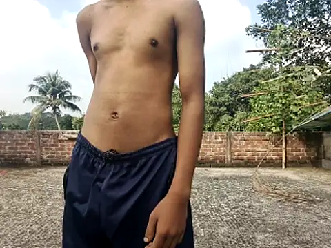 Snapshot of HomeCum chatting on 11.08.25 HomeCum online show from 11.08.25