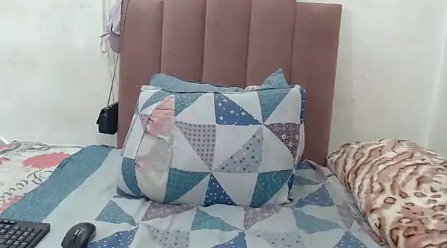 SexyLuna25 online show from 03.19.25