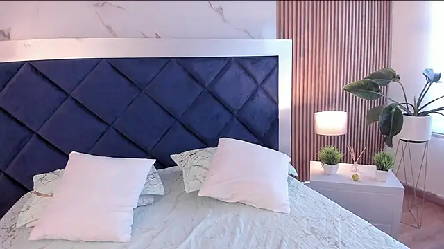 IsabelaWoods online show from 02.19.26