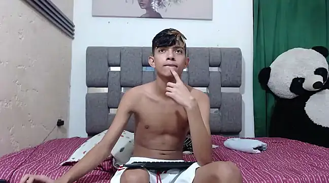 Snapshot of KING_STYLE2 chatting on 02.14.25 KING STYLE2 online show from 02.14.25