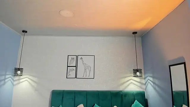 ninna curly online show from 07.06.26