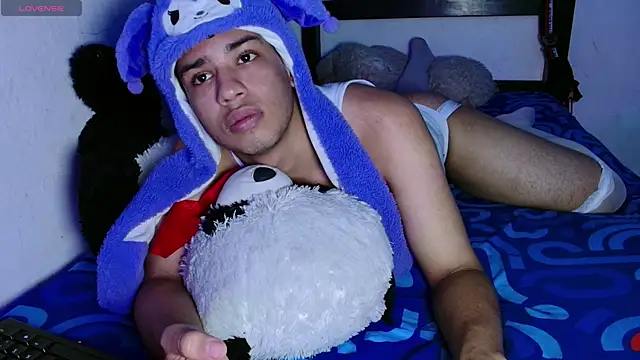Santiago-Thompson online show from 07.04.26