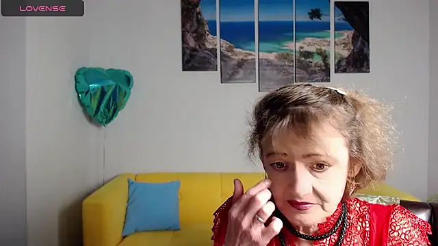 Snapshot of SexyGrandma_ chatting on 03.20.25 SexyGrandma  online show from 03.20.25