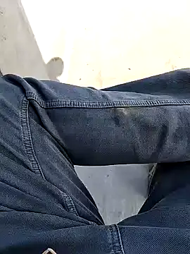 xmanrawan2 online show from 02.04.25