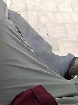 xmanrawan2 online show from 02.17.25