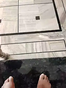 xmanrawan2 online show from 02.20.25