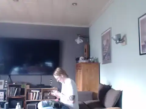 Astrid-Gilbert online show from 02.11.25