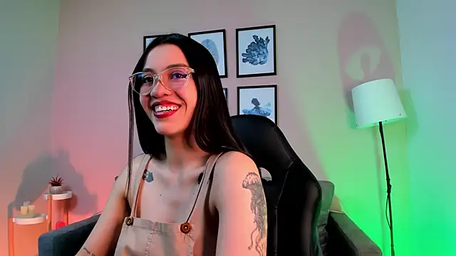 nina  dixon online show from 10.01.25