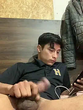 EduardoEspinoza12 online show from 04.13.26