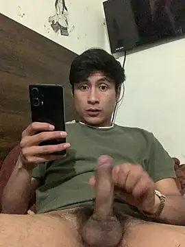 Snapshot of EduardoEspinoza12 chatting on 06.30.26 EduardoEspinoza12 online show from 06.30.26