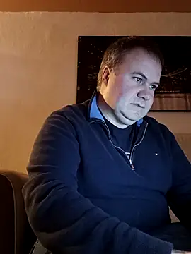 Snapshot of Pourleplasirs chatting on 02.23.25 Pourleplasirs online show from 02.23.25