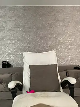 LillySquirtShot online show from 04.01.26