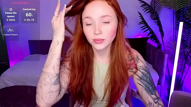 Maya Light online show from 02.11.26