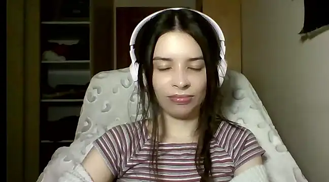 LariceSexy online show from 03.01.25