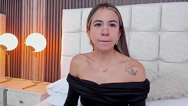 Ariana greenblat online show from 04.08.26