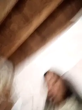 Zaira Rose  online show from 04.14.26