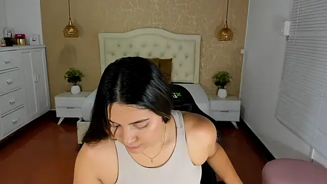 Hadley  online show from 05.10.26
