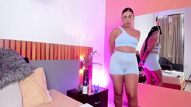 Snapshot of RebecaSanderss chatting on 03.11.25 RebecaSanderss online show from 03.11.25