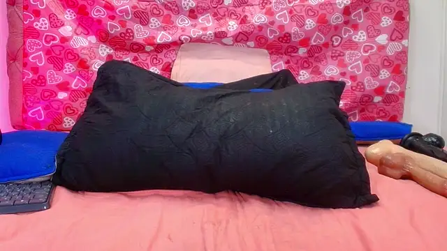 sharlott miller online show from 02.14.25