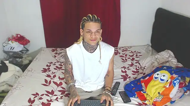 hot man05 online show from 02.18.25