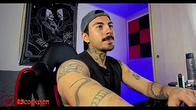 Snapshot of scockpion__ chatting on 02.12.26 scockpion online show from 02.12.26