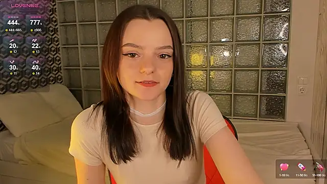 Snapshot of CaseyCraig chatting on 03.23.25 CaseyCraig online show from 03.23.25