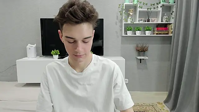 Snapshot of avegothy- chatting on 02.12.25 avegothy- online show from 02.12.25