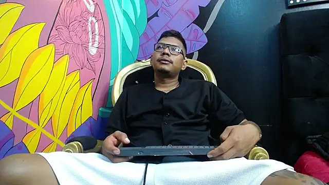 Snapshot of Saipadpuer30 chatting on 03.03.25 Saipadpuer30 online show from 03.03.25
