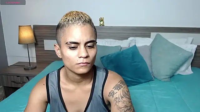 Liiamthompson online show from 01.31.26