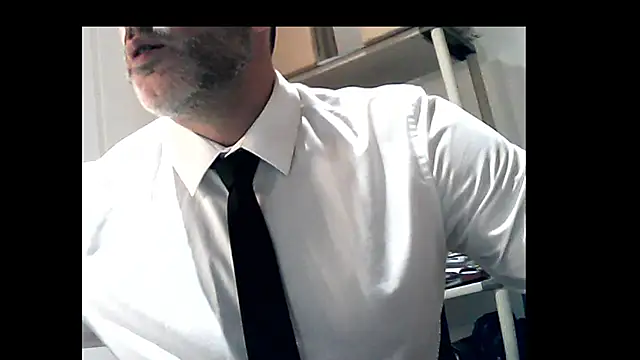 66MA69 online show from 04.12.26