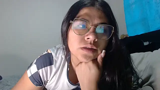 viccky vick online show from 07.18.26